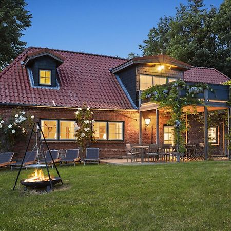 Ferienhaus "Altes Backhaus" - Gut Kletkamp Exterior foto